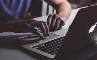 米乐体育平台官网-上海申花主场战平重庆斯威，积分继续上涨