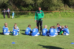 米乐m6体育官网-西悉尼流浪者主帅战术布置细致，力争半决赛全胜